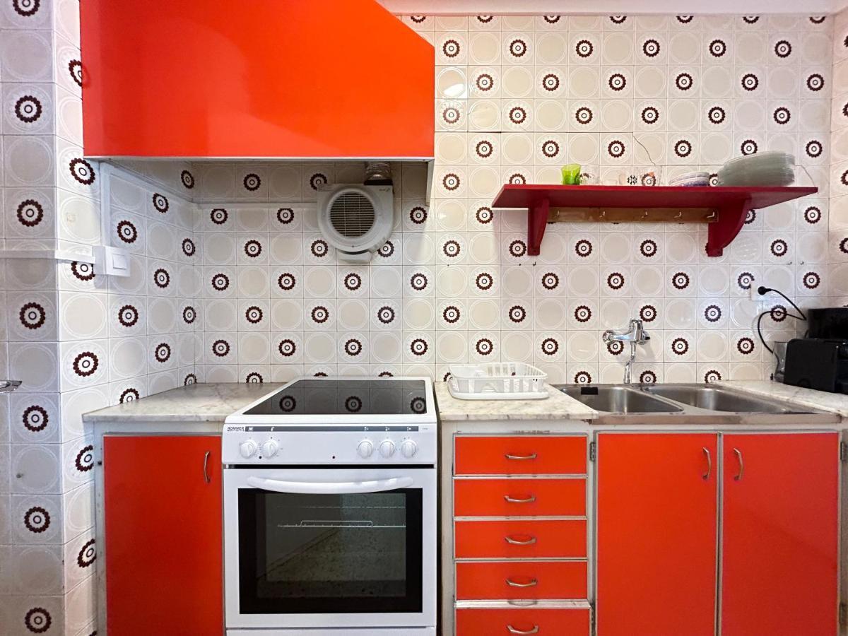 Apartamentos playa la Perola Roses Bagian luar foto
