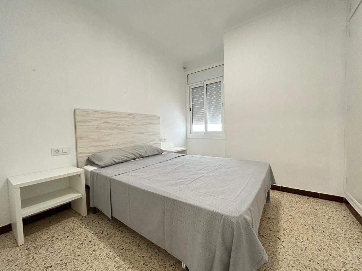 Apartamentos playa la Perola Roses Bagian luar foto