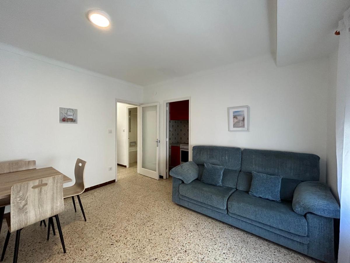 Apartamentos playa la Perola Roses Bagian luar foto